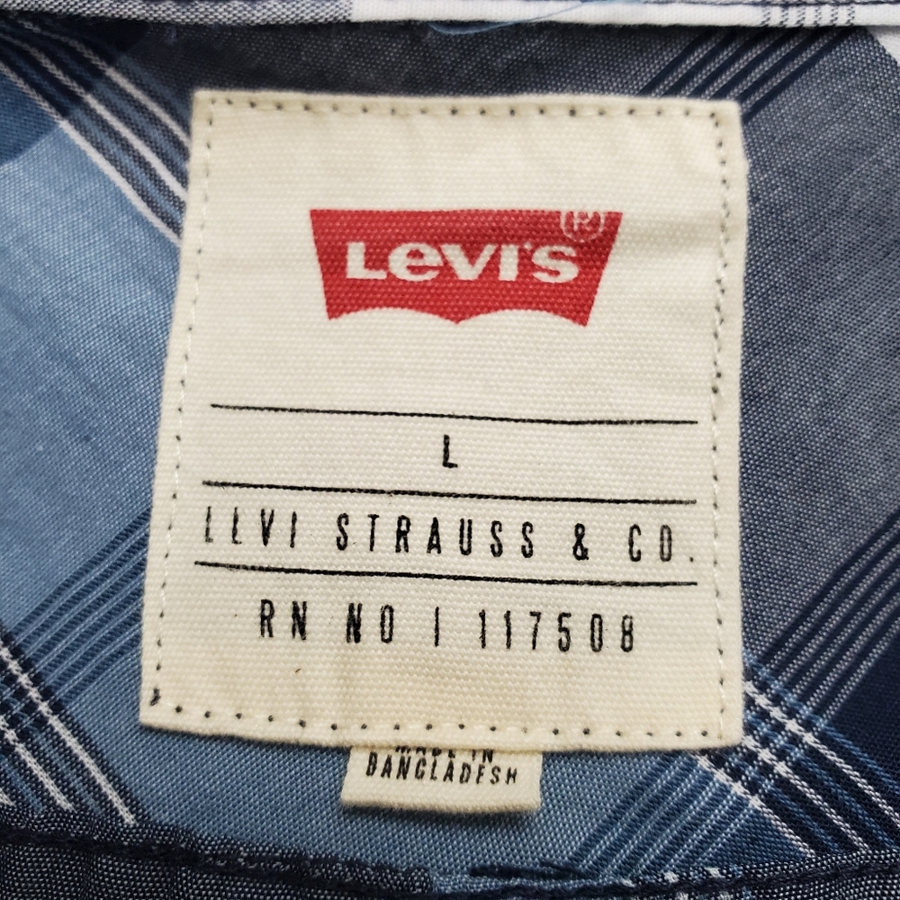Levi's Men's Shirt - Picture 3 of 4